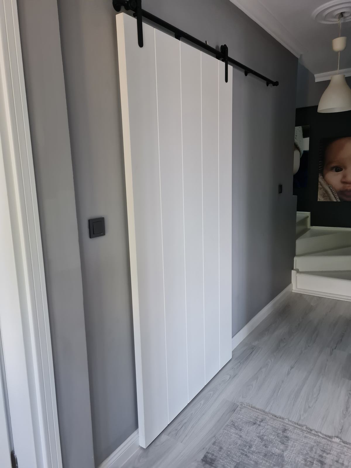 Sliding Door Model