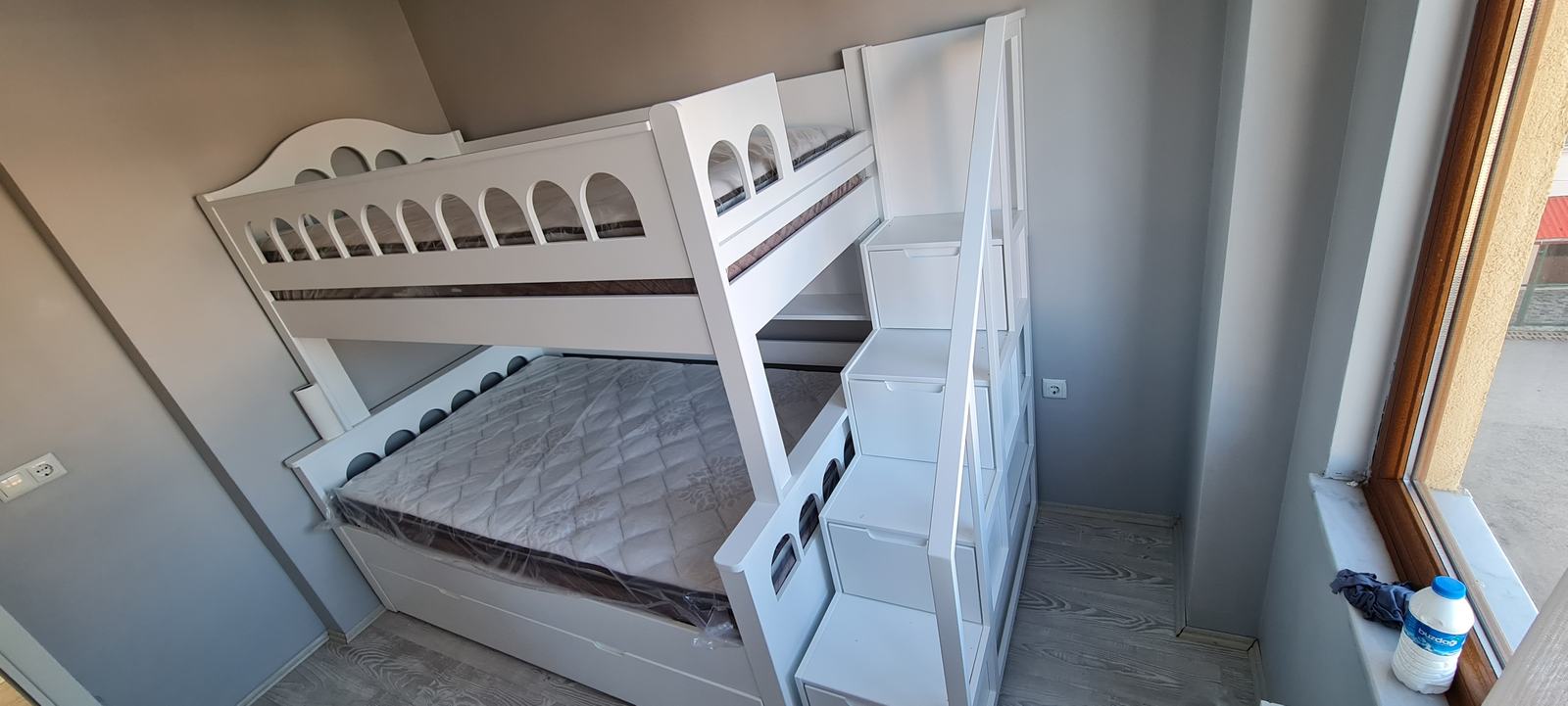 Bunk Bed with Storage Stairs