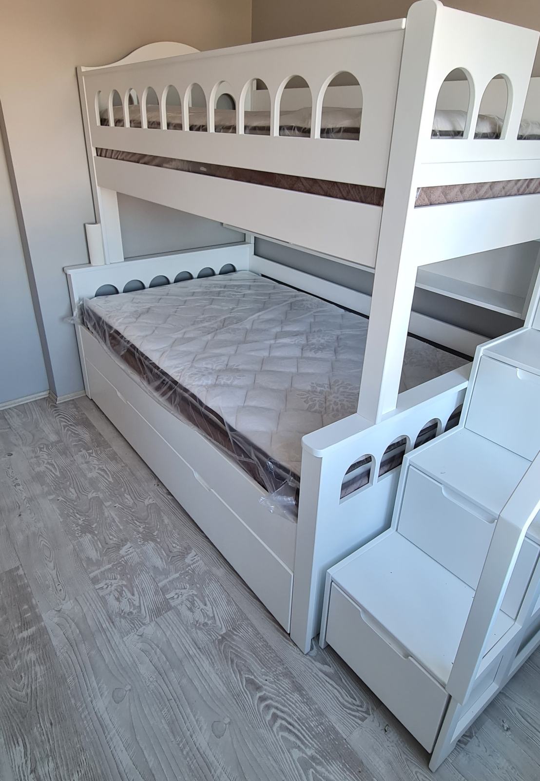Bunk Bed with Storage Stairs