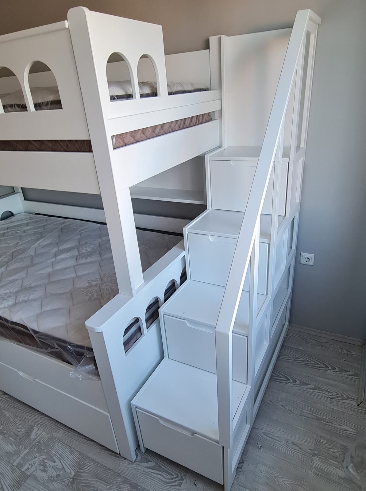 Bunk Bed with Storage Stairs
