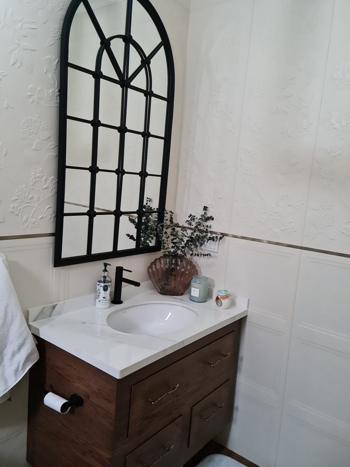 Wood-Look Bathroom Sink