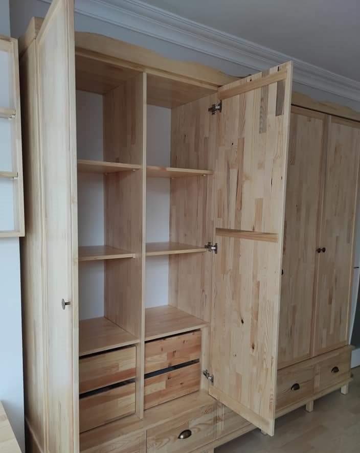 Wooden Children’s Room Set