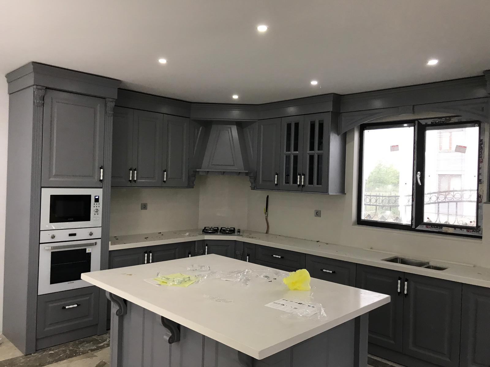 Anthracite Kitchen Cabinet with Glass Details