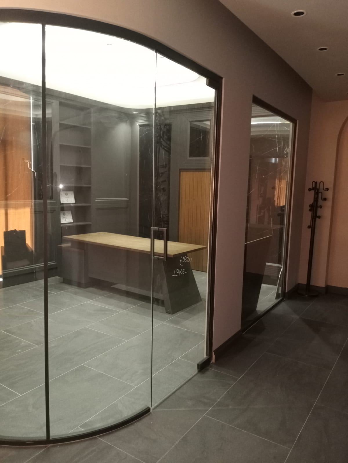 Corner Office Design
