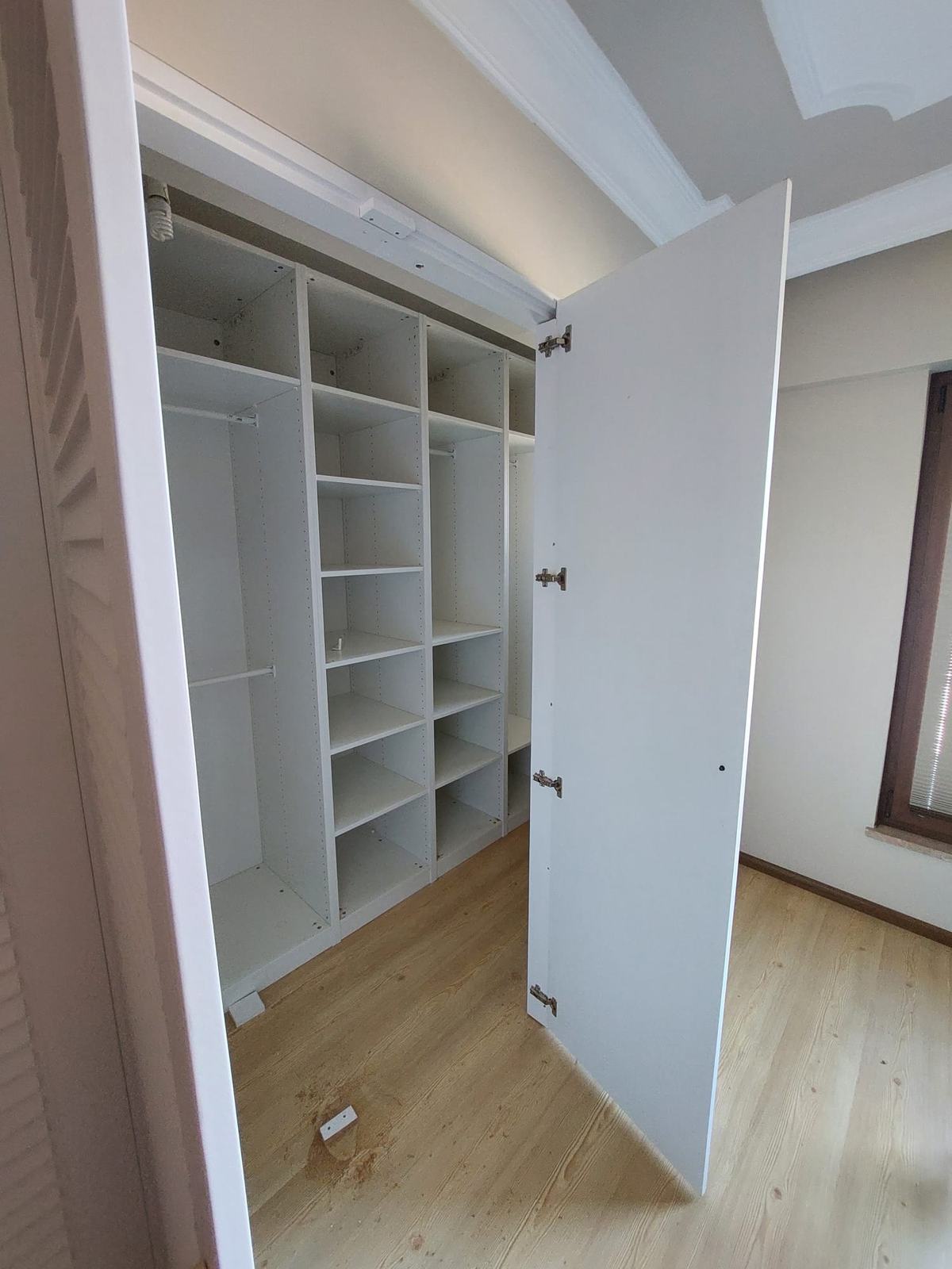 Concealed 2 Door Cabinet