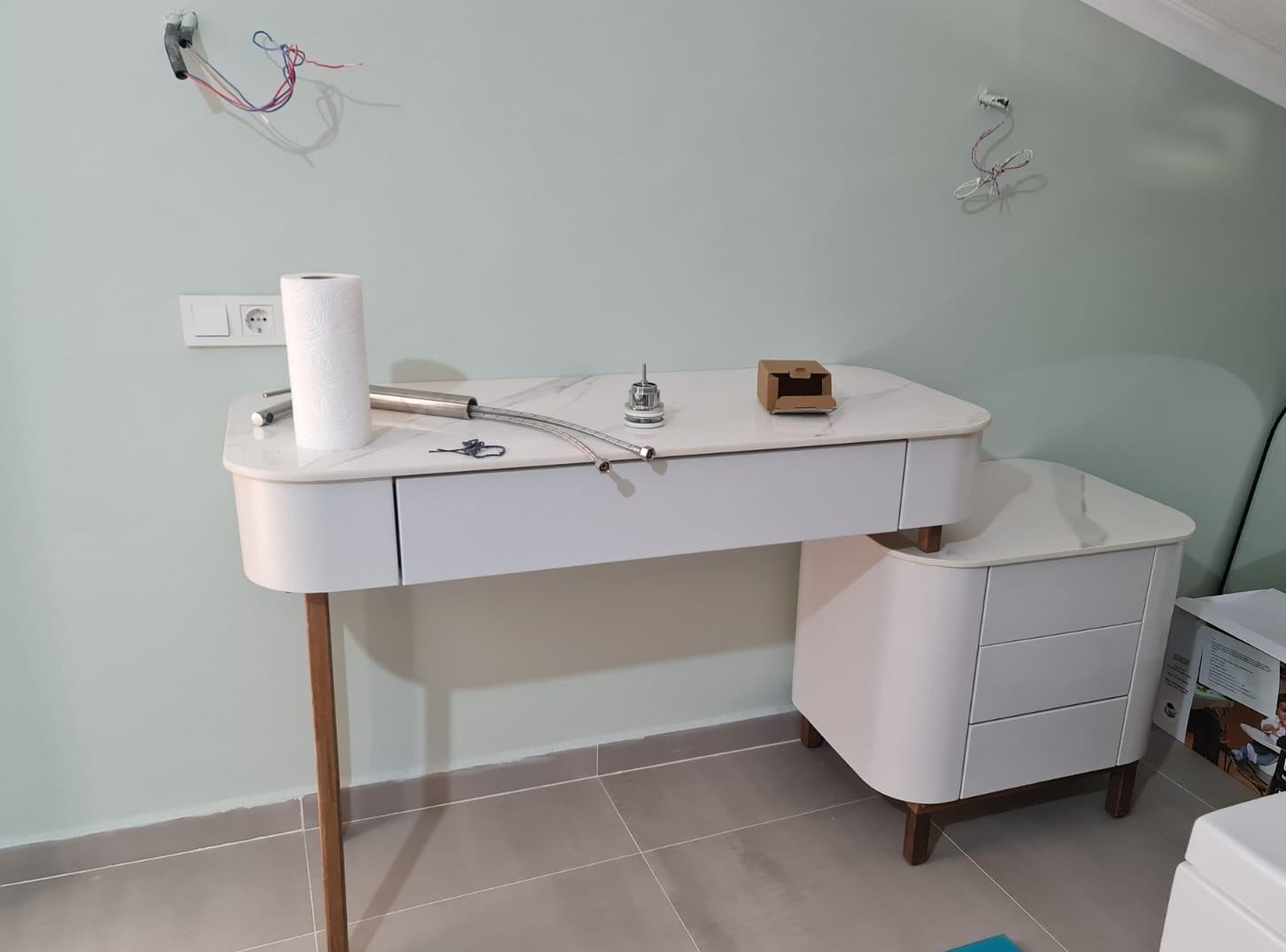 Matte White Bathroom Set