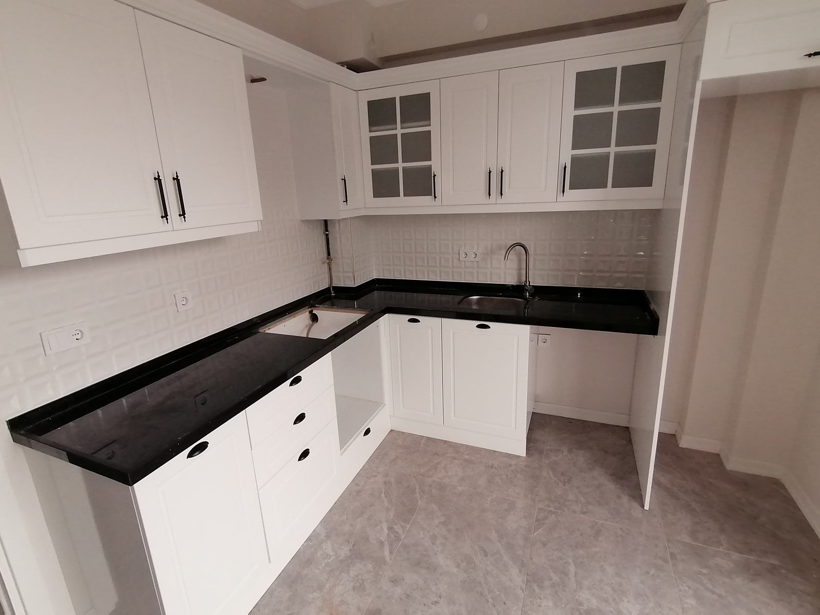 Matte White Kitchen Cabinet