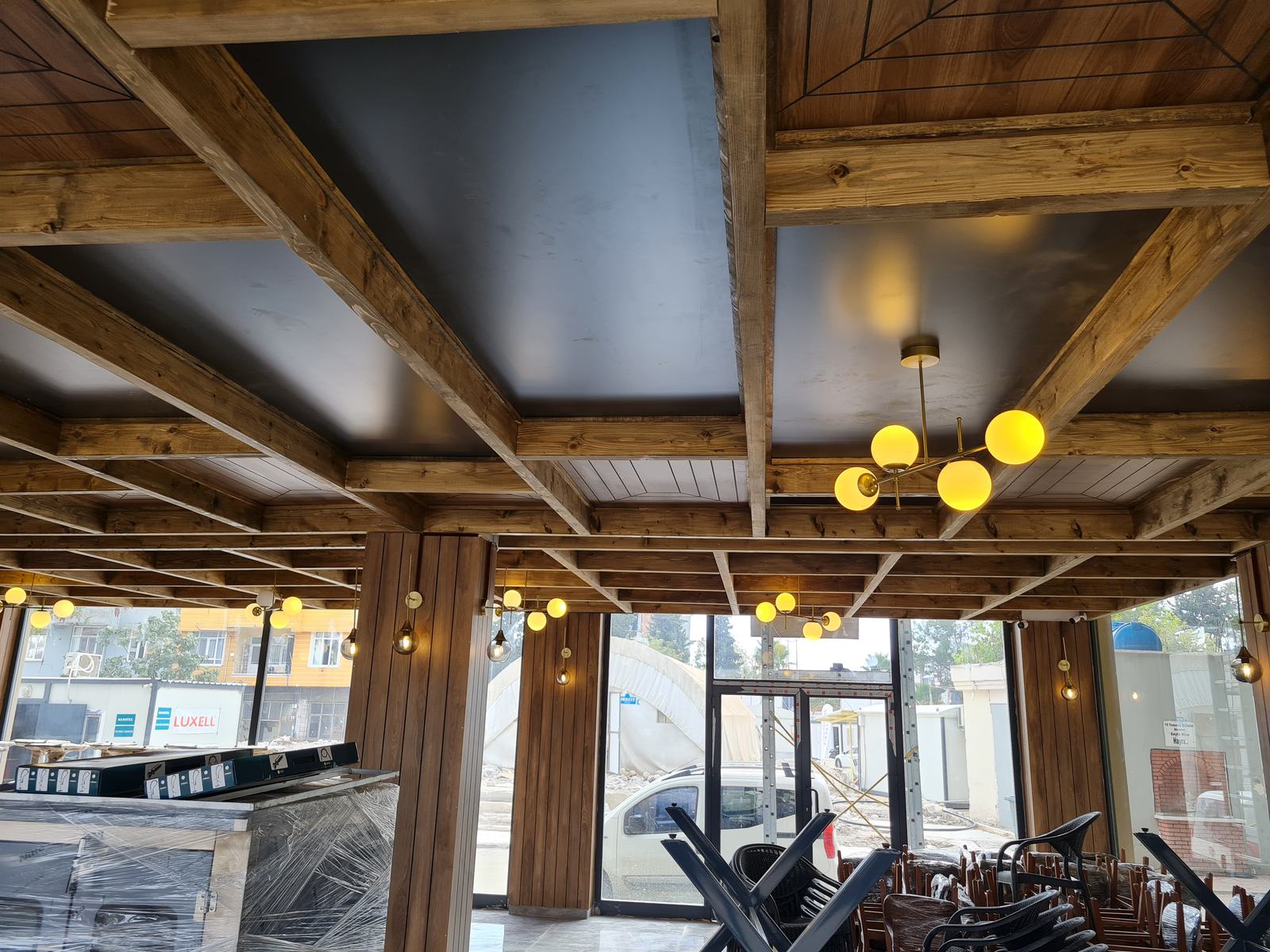 Wooden Design Dessert Shop