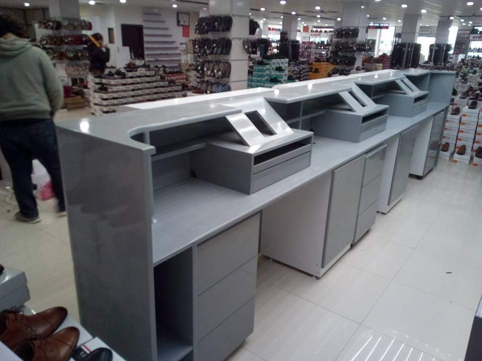 Checkout Counter